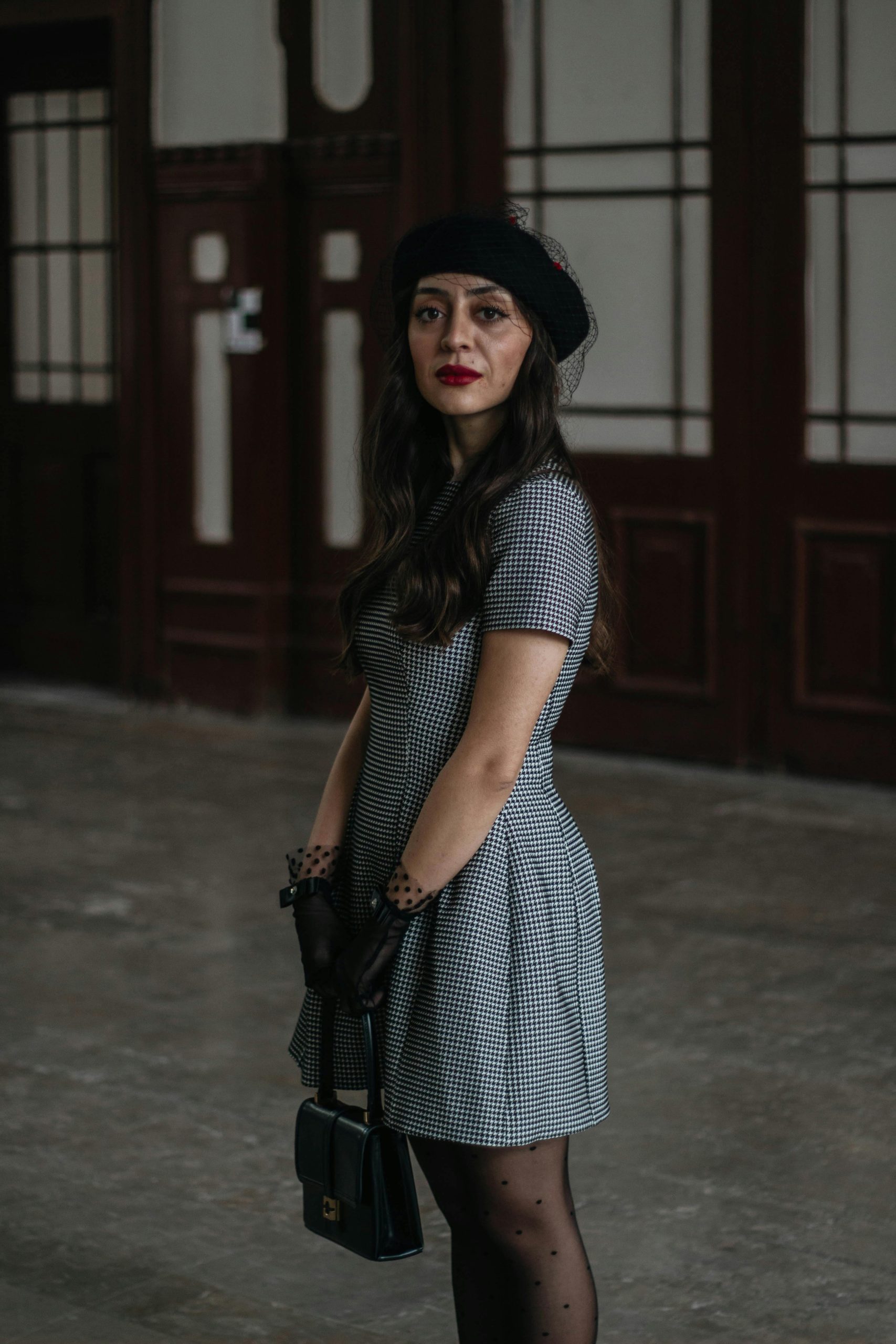 Tenue 1950 femme style intemporel mode