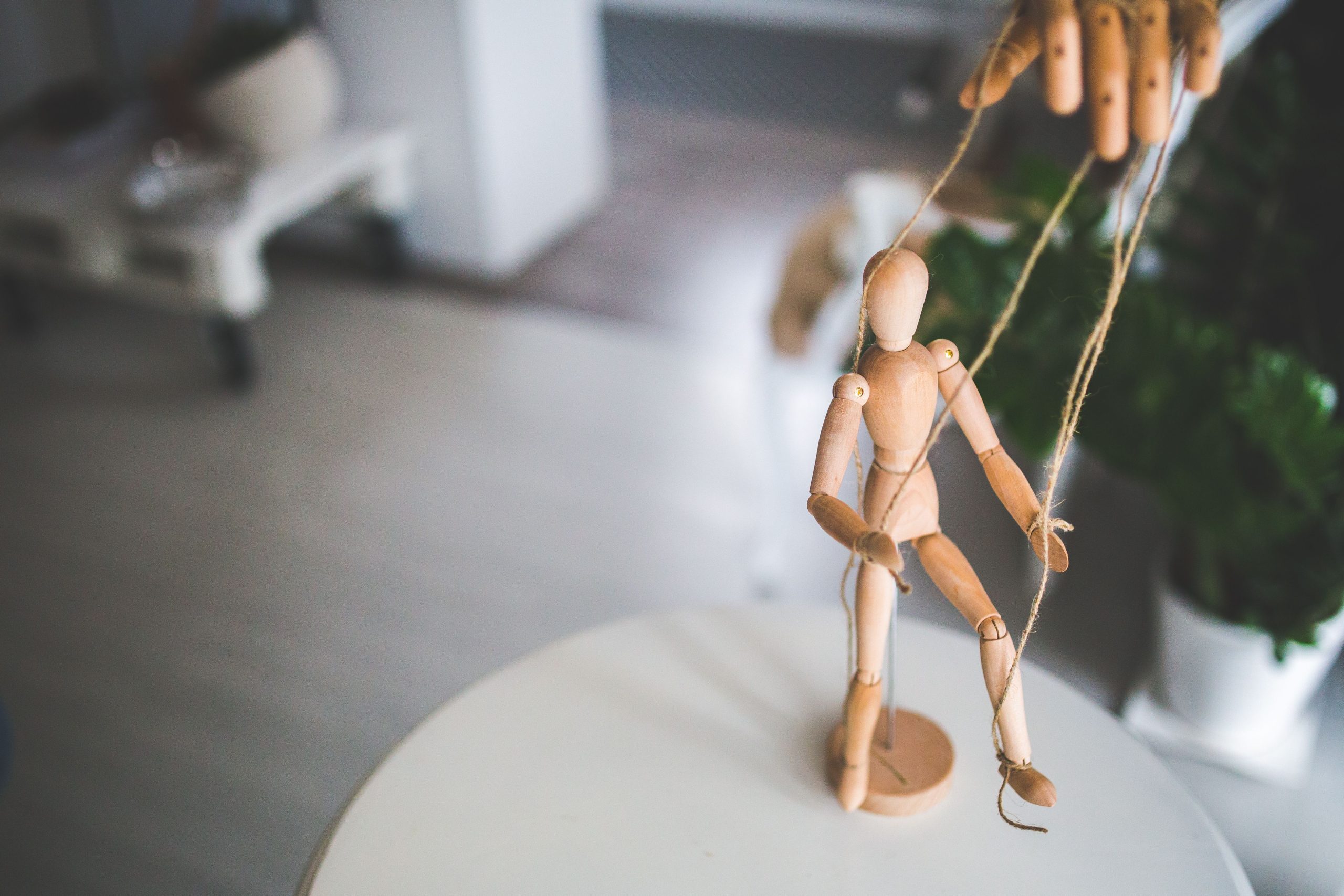 Pourquoi manipuler un manipulateur est inefficace